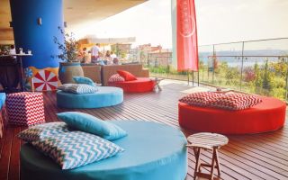 Bu Yazın Keyfi: Sabbia Beach Bar’da Çıkar!
