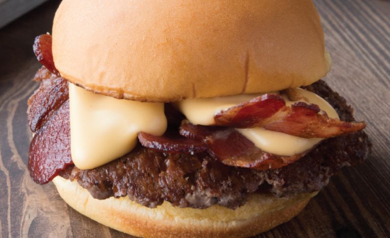 Shake Shack’ten Yaza Özel Burger: Cheddar Shack