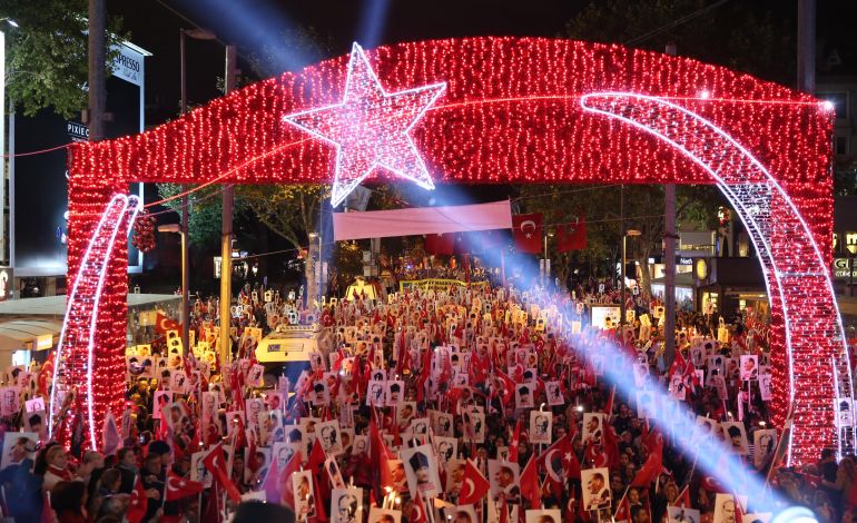 Kadıköy'de 29 Ekim Cumhuriyet Bayramı Kutlamaları