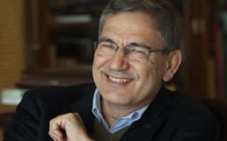 Orhan Pamuk’a St. Petersburg Üniversitesi’nden Şeref Doktorası