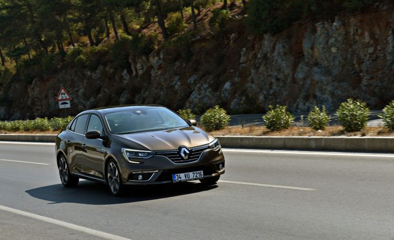 Renault’da Nisan Ayında Sıfır Faiz