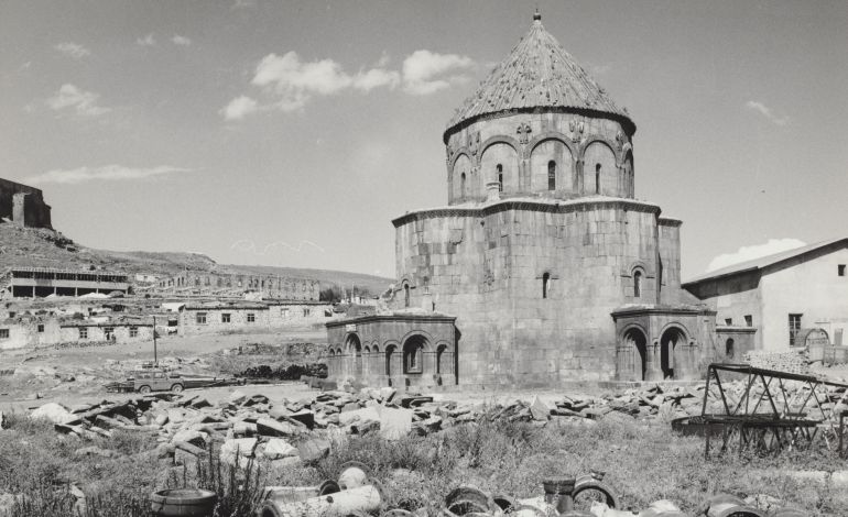 Yitik İmparatorluğu Resmetmek: İtalyan Merceğinden Anadolu'daki Bizans Sanatı, 1960–2000