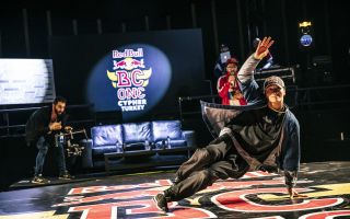 Red Bull BC One E-Battle ile Breakdans Arenasını Hareketlendiriyor