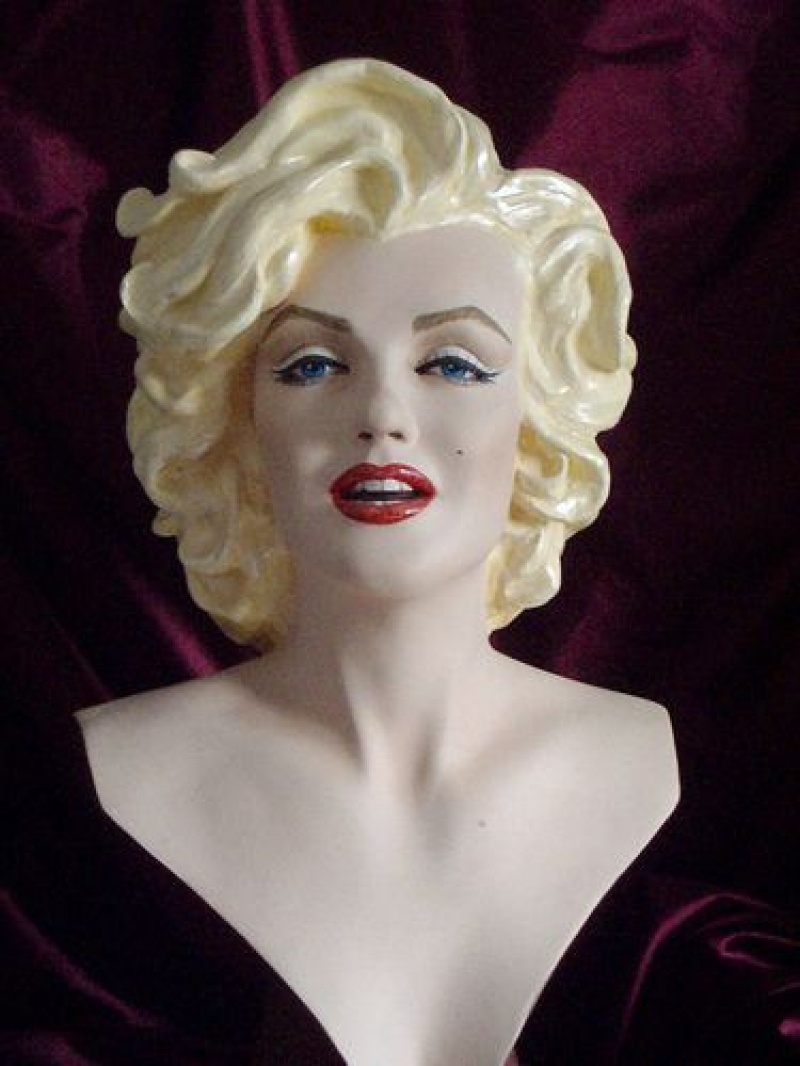 Marilyn (Heykel)