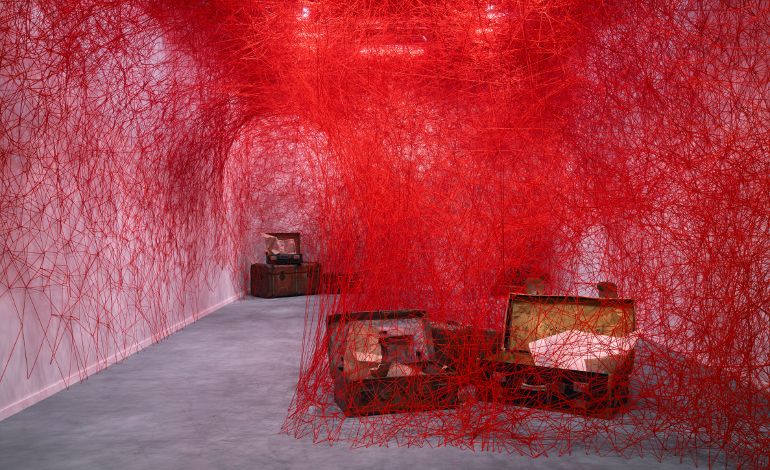 Chiharu Shiota: Dünyalar Arasında