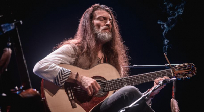 %100 Müzik Sunar: Estas Tonne