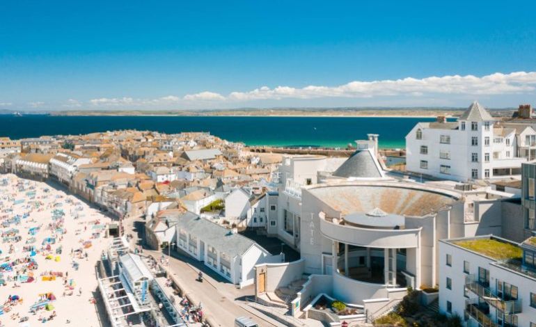 Cansu Çakar - Tate St Ives