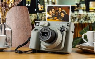 Fujifilm İnstax™ ile Yılbaşı Ruhunu Fotoğraf Karelerine Taşıyın