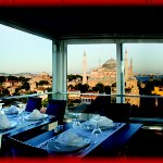 Panoramic Restaurant'ta Sevgililer Günü