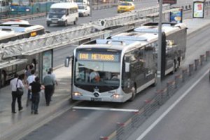 İstanbul’un Metrobüsü Dünyaya Örnek Oldu