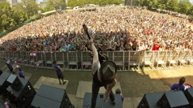 Red Bull Tv, ‘Lollapalooza Festival’i Ayağınıza Getiriyor!